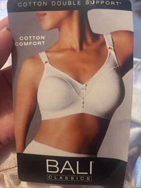 Bali Classics White Stretch Cotton Wireless Bra - Soft Cotton Cups - 42C